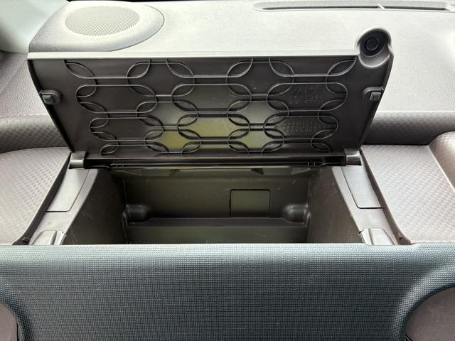 スペイド F 禁煙 ナビTV Bモニ 後席モニ スマキ(32枚目)