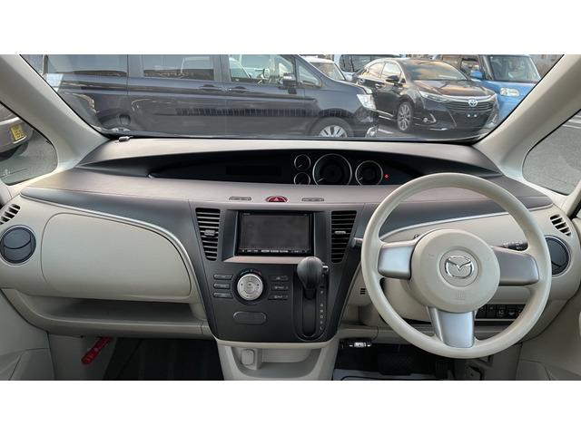 �펞�݌ɂQ�O�O��ȏ゠��܂��B���X�͌��I�d��������Ă���܂��B�A���ԁ@���Y�ԁ@�����ԁ@�[���̂����A���q�l�̂��T���̂������Ԃ������ƌ�����܂��B