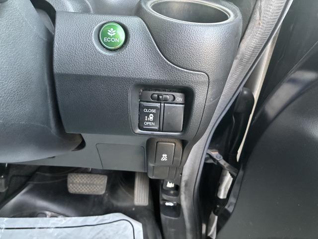 Ｎ－ＢＯＸカスタム Ｇ・Ｌパッケージ　禁煙　ナビＴＶ　スマキ―　電スラ　ＥＴＣ（29枚目）