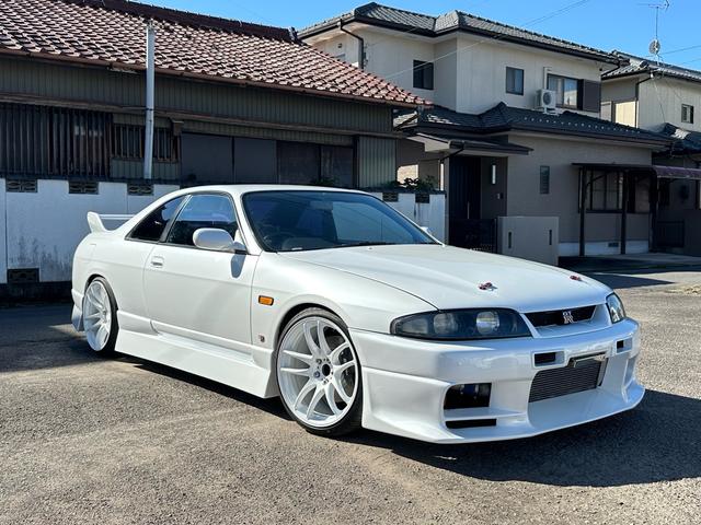 NISSAN SKYLINE GTS25T TYPE M
