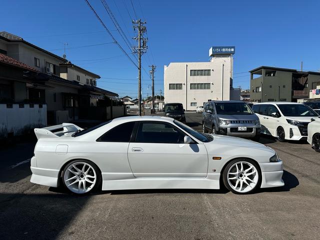 NISSAN SKYLINE GTS25T TYPE M