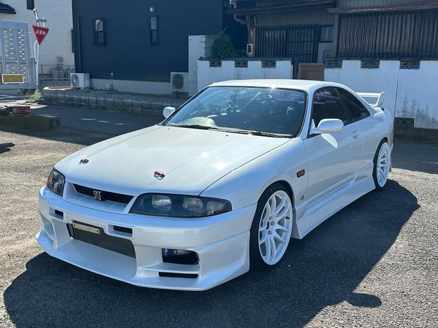 NISSAN SKYLINE GTS25T TYPE M