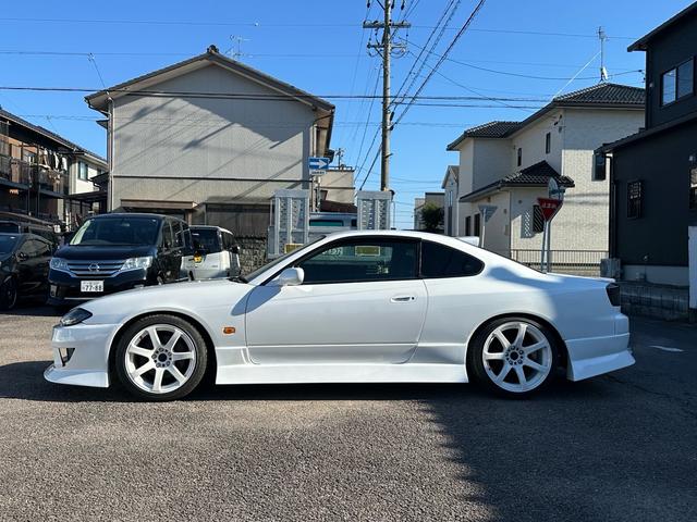 シルビア スペックS Gパッケージ JZX100ターボエンジン JZX110新品ミッション 新品オグラツインクラッチ HKS車高調 新品カKAAZ LSD 新品デフィメーター 新品FENIXラジエーター 新品FENIX電動ファン(10枚目)