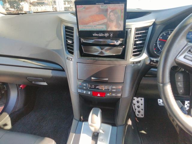 レガシィツーリングワゴン ２．０ＧＴ　ＤＩＴアイサイト　ナビ　フルセグＴＶ　ＤＶＤ　バックカメラ　ＢＬＵＥＴＯＯＴＨ　４ＷＤ　ＥＴＣ　レザーシート　禁煙　ＨＩＤヘッドライト　衝突軽減ブレーキ　スマートキー２個　プッシュスタート（9枚目）