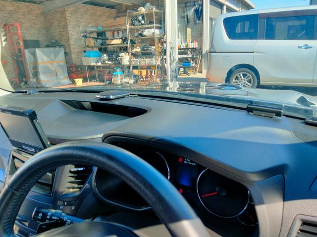 レガシィツーリングワゴン ２．０ＧＴ　ＤＩＴアイサイト　ナビ　フルセグＴＶ　ＤＶＤ　バックカメラ　ＢＬＵＥＴＯＯＴＨ　４ＷＤ　ＥＴＣ　レザーシート　禁煙　ＨＩＤヘッドライト　衝突軽減ブレーキ　スマートキー２個　プッシュスタート（37枚目）