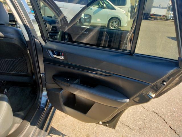 レガシィツーリングワゴン ２．０ＧＴ　ＤＩＴアイサイト　ナビ　フルセグＴＶ　ＤＶＤ　バックカメラ　ＢＬＵＥＴＯＯＴＨ　４ＷＤ　ＥＴＣ　レザーシート　禁煙　ＨＩＤヘッドライト　衝突軽減ブレーキ　スマートキー２個　プッシュスタート（46枚目）