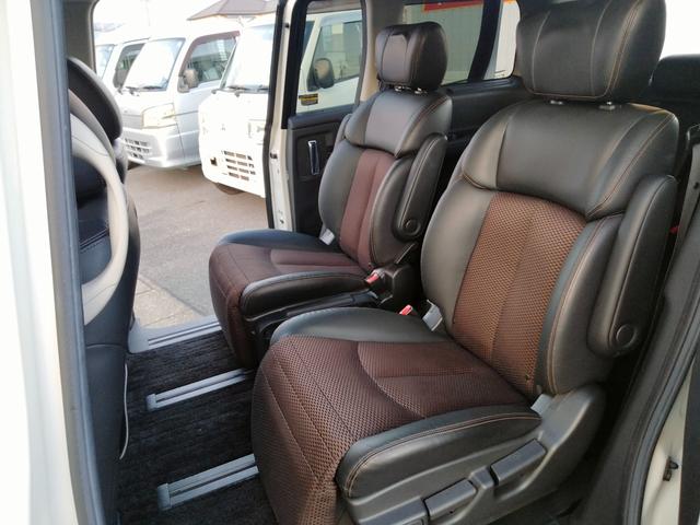 エルグランド 250ハイウェイスター アルパイン8型ナビ フルセグTV DVD 後部モニター 新品タイヤ バックカメラ 両側パワスラ インテリキー2個 プッシュスタート ETC HIDヘッドライト(29枚目)