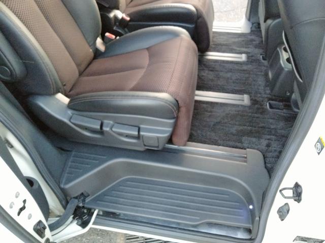 エルグランド 250ハイウェイスター アルパイン8型ナビ フルセグTV DVD 後部モニター 新品タイヤ バックカメラ 両側パワスラ インテリキー2個 プッシュスタート ETC HIDヘッドライト(45枚目)