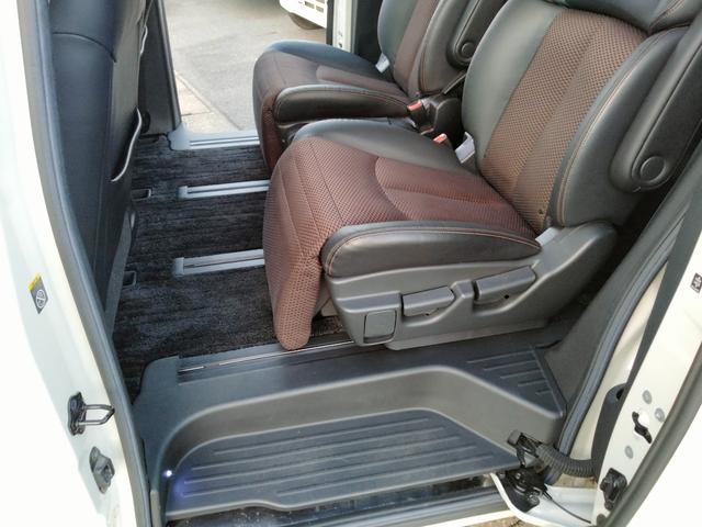 エルグランド 250ハイウェイスター アルパイン8型ナビ フルセグTV DVD 後部モニター 新品タイヤ バックカメラ 両側パワスラ インテリキー2個 プッシュスタート ETC HIDヘッドライト(51枚目)