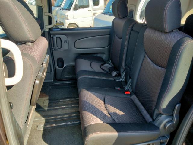 セレナ ハイウェイスター　Ｊパッケージ　ナビ　ＴＶ　ＤＶＤ　ＢＬＵＥＴＯＯＴＨ　禁煙　バックカメラ　両側パワスラ　インテリキー２個　プッシュスタート　ＥＴＣ（26枚目）