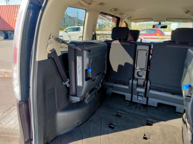 セレナ ハイウェイスター　Ｊパッケージ　ナビ　ＴＶ　ＤＶＤ　ＢＬＵＥＴＯＯＴＨ　禁煙　バックカメラ　両側パワスラ　インテリキー２個　プッシュスタート　ＥＴＣ（33枚目）