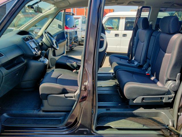 セレナ ハイウェイスター　Ｊパッケージ　ナビ　ＴＶ　ＤＶＤ　ＢＬＵＥＴＯＯＴＨ　禁煙　バックカメラ　両側パワスラ　インテリキー２個　プッシュスタート　ＥＴＣ（40枚目）