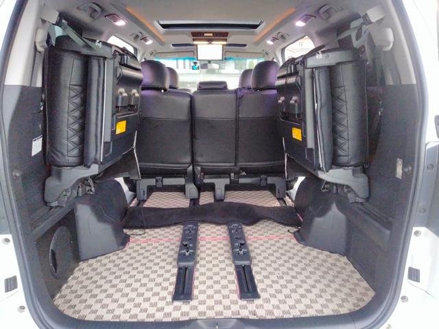 ヴェルファイア ２．４Ｚ　ナビ　フルセグＴＶ　後部モニター　ＤＶＤ　バックカメラ　前後ドラレコ　タバコ臭無し　サンルーフ　両側パワスラ　スマートキー２個　プッシュスタート　ＥＴＣ　ＨＩＤヘッドライト　盗難防止システム（17枚目）