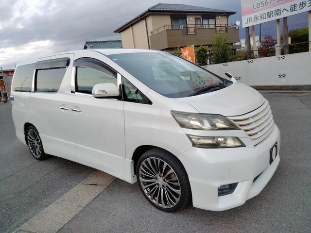 ヴェルファイア ２．４Ｚ　ナビ　フルセグＴＶ　後部モニター　ＤＶＤ　バックカメラ　前後ドラレコ　タバコ臭無し　サンルーフ　両側パワスラ　スマートキー２個　プッシュスタート　ＥＴＣ　ＨＩＤヘッドライト　盗難防止システム（21枚目）