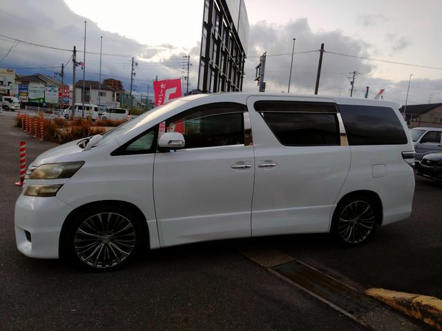 ヴェルファイア ２．４Ｚ　ナビ　フルセグＴＶ　後部モニター　ＤＶＤ　バックカメラ　前後ドラレコ　タバコ臭無し　サンルーフ　両側パワスラ　スマートキー２個　プッシュスタート　ＥＴＣ　ＨＩＤヘッドライト　盗難防止システム（23枚目）