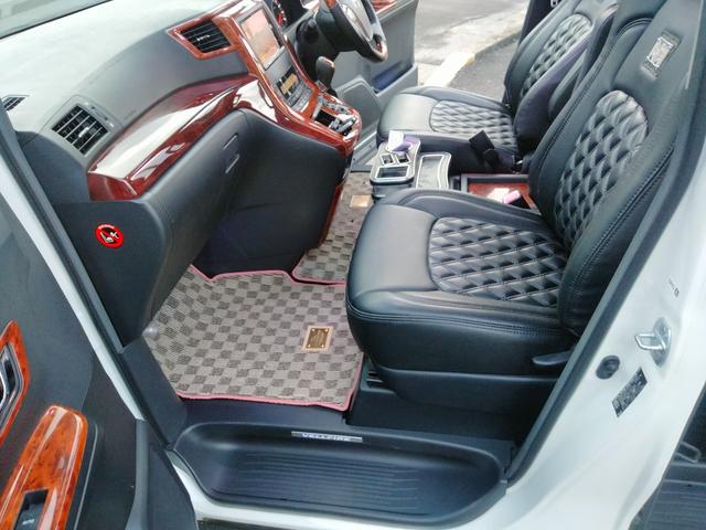 ヴェルファイア ２．４Ｚ　ナビ　フルセグＴＶ　後部モニター　ＤＶＤ　バックカメラ　前後ドラレコ　タバコ臭無し　サンルーフ　両側パワスラ　スマートキー２個　プッシュスタート　ＥＴＣ　ＨＩＤヘッドライト　盗難防止システム（44枚目）