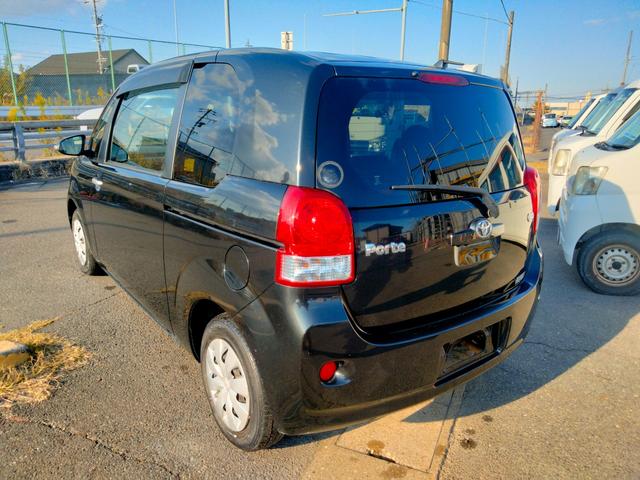 ポルテ Ｘ　ナビ　ＴＶ　ＤＶＤ　新品タイヤ　禁煙車　ＢＬＵＥＴＯＯＴＨ　バックカメラ　キーレス・スペアキー付　パワスラ　ＥＴＣ（3枚目）