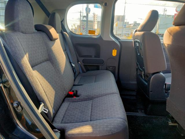 ポルテ Ｘ　ナビ　ＴＶ　ＤＶＤ　新品タイヤ　禁煙車　ＢＬＵＥＴＯＯＴＨ　バックカメラ　キーレス・スペアキー付　パワスラ　ＥＴＣ（14枚目）