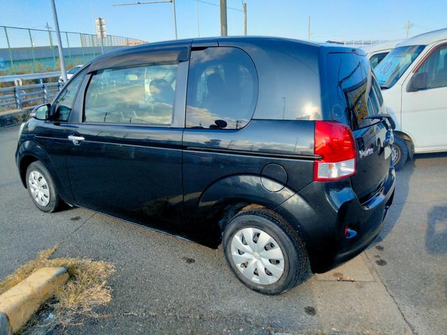 ポルテ Ｘ　ナビ　ＴＶ　ＤＶＤ　新品タイヤ　禁煙車　ＢＬＵＥＴＯＯＴＨ　バックカメラ　キーレス・スペアキー付　パワスラ　ＥＴＣ（21枚目）