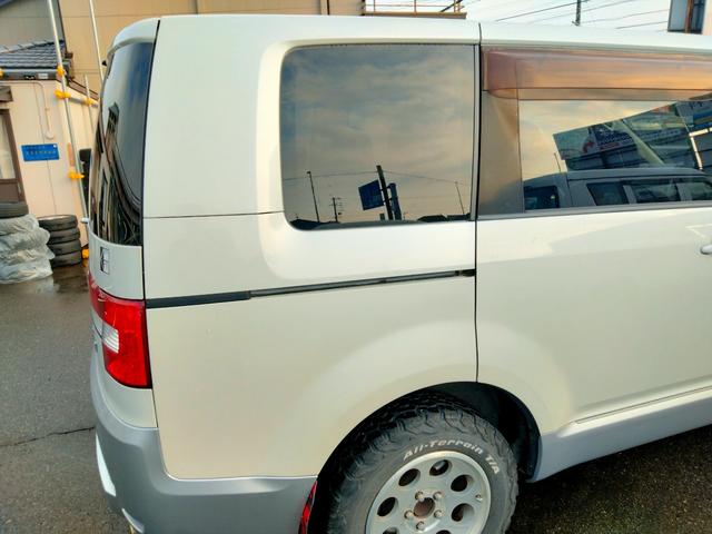 総額は遠方登録費、陸送費以外のすべてが含まれます。　自動車税・名義変更・車検費用等、別途ご請求は致しません。