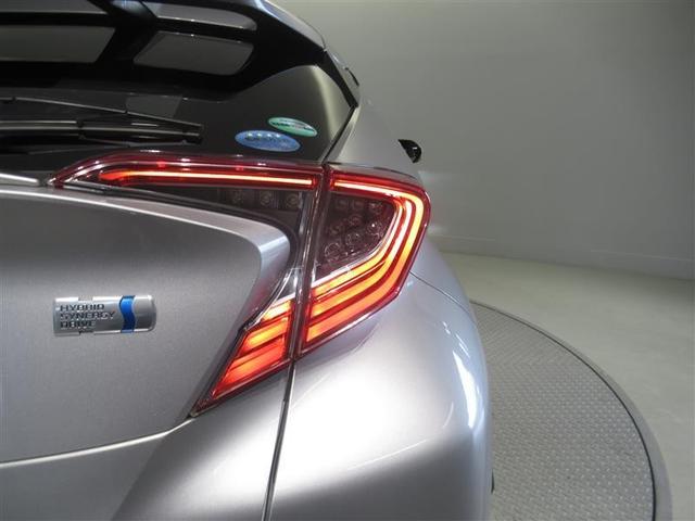 Ｃ－ＨＲ Ｇ　衝突被害軽減システム　メモリーナビ　フルセグ　バックカメラ　ＥＴＣ　ドラレコ　ＣＤ　ミュージックプレイヤー接続可　ＤＶＤ再生　オートクルーズコントロール　ＬＥＤヘッドランプ　スマートキー　キーレス（11枚目）