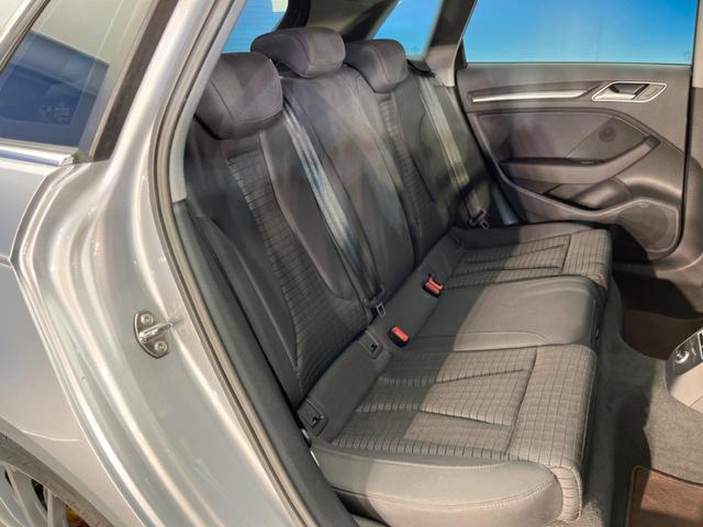 スポーツバック1.4TFSI スポーツ 後期 コンビニエンスPKG ナビゲーションPKG アドバンスドキー 純正ナビ リアビューカメラ ドライブセレクト アダプティブクルーズコントロール 純正17インチAW パワーシート シートヒーター(10枚目)