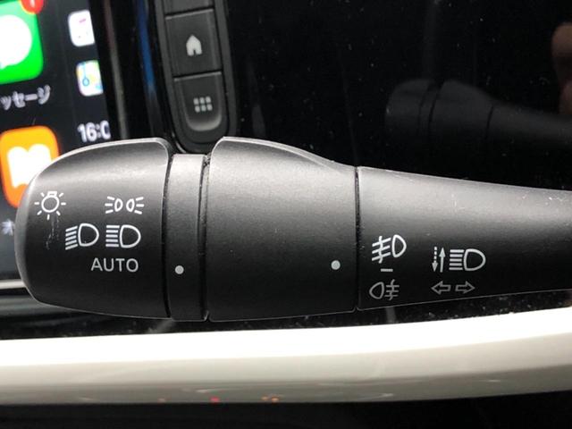 トゥインゴ インテンス　リミテ　１４０台限定車　ディスプレイオーディオ　アップルカープレイ　バックカメラ　クルーズコントロール　シートヒーター　レーンキープ　ハーフレザー　純正１６インチアルミ　ＥＴＣ　禁煙車（44枚目）
