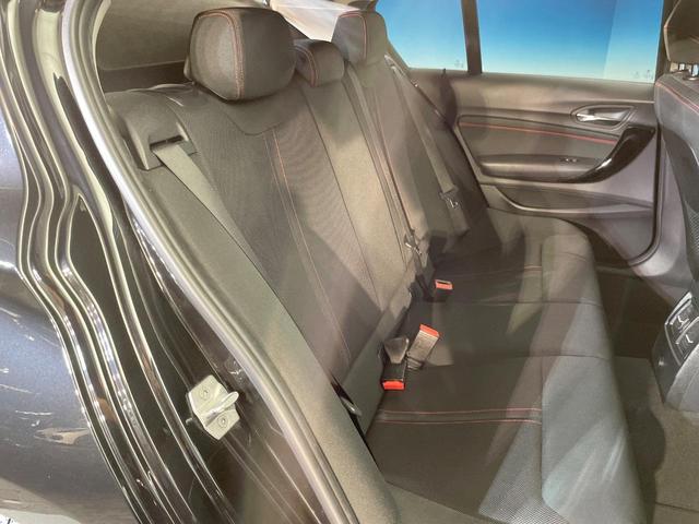 １シリーズ １１８ｄ　スポーツ　パーキングサポートＰＫＧ　コンフォートＰＫＧ　レーダークルコン　衝突軽減　純正ナビ　Ｂｌｕｅｔｏｏｔｈ　純正１６インチＡＷ　ＬＥＤヘッドランプ　オートライト　コンフォートアクセス　ＥＴＣ　禁煙車（10枚目）
