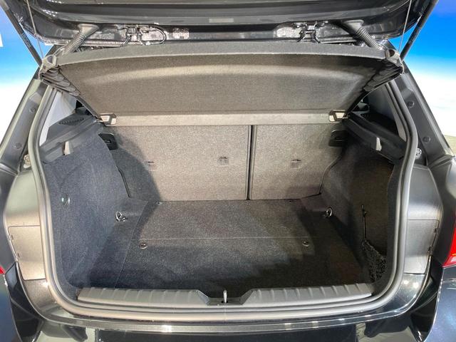 １シリーズ １１８ｄ　スポーツ　パーキングサポートＰＫＧ　コンフォートＰＫＧ　レーダークルコン　衝突軽減　純正ナビ　Ｂｌｕｅｔｏｏｔｈ　純正１６インチＡＷ　ＬＥＤヘッドランプ　オートライト　コンフォートアクセス　ＥＴＣ　禁煙車（11枚目）