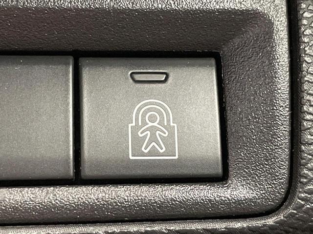３００８ ＧＴ　ブルーＨＤｉ　禁煙車　レーダークルーズ　バックカメラ　ＡｐｐｌｅＣａｒＰｌａｙ　パワーバックドア　グリップコントロール　ＬＥＤヘッドライト　ブラインドスポット　レーンキープアシスト　ＥＴＣ車載器　ディーゼル車（56枚目）
