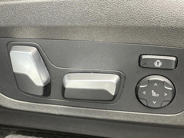 Ｘ３ ｘＤｒｉｖｅ　２０ｄ　Ｘライン　ハイラインパッケージ　ディーゼル車　全周囲カメラ　全席シートヒーター　レーダークルーズコントロール　前席パワーシート　ＬＥＤヘッドライト　コンフォートアクセス　革シート　純正ＨＤＤナビ　ＥＴＣ　禁煙車（45枚目）