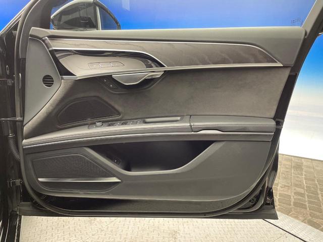 Ａ８ ５５ＴＦＳＩクワトロ　サンルーフ　ＢＡＮＧ＆ＯＬＵＦＳＥＮ　エアサス　革シート　シートベンチレーション　シートヒーター　バーチャルコックピット　ＡｐｐｌｅＣａｒＰｌａｙ　サラウンドビューカメラ　マトリクスＬＥＤヘッドランプ（36枚目）