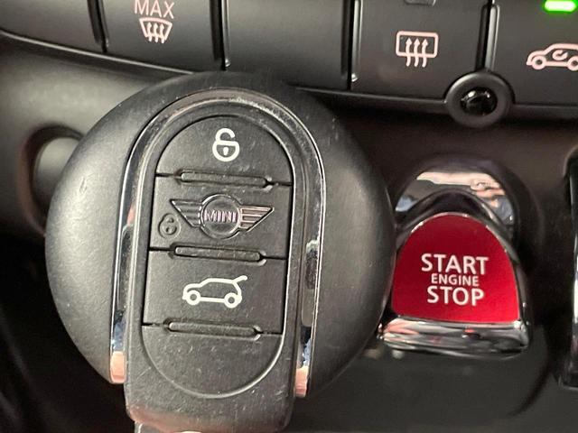 ＭＩＮＩ クーパーＳ　５ドア　エナジェティックスタイル　ユニオンジャックテールランプ　レーダークルコン　ペッパーパッケージ　純正ナビ　バックカメラ　Ｂｌｕｅｔｏｏｔｈ　ＬＥＤヘッドランプ　コンフォートアクセス　ＥＴＣ　禁煙（46枚目）