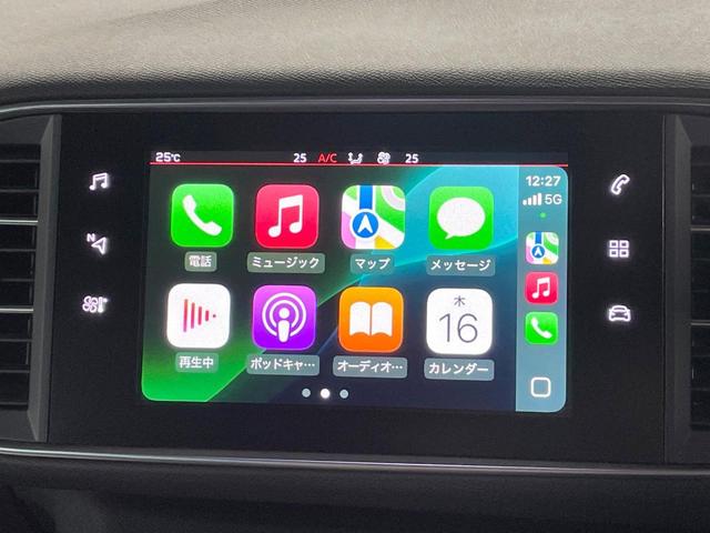 ３０８ ＧＴ　ブルーＨＤｉ　レーダークルコン　ＡｐｐｌｅＣａｒＰｌａｙ　ディーゼル車　バックカメラ　純正ナビ　オートデュアルエアコン　スマートキー　ＥＴＣ車載器　禁煙車　オートハイビーム　フルセグＴＶ　Ｂｌｕｅｔｏｏｔｈ（4枚目）