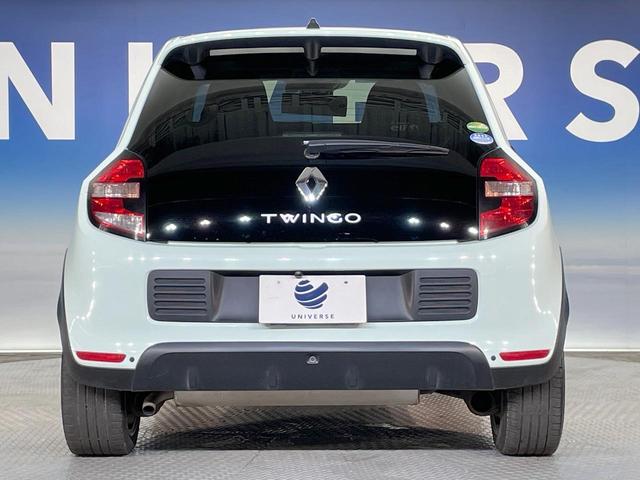 トゥインゴ ラ・パリジェンヌ　キャンバストップ　１３０台限定特別仕様車　禁煙車　バックカメラ　リアコーナーセンサー　前席シートヒーター　ＥＴＣ車載器　クルーズコントロール　ｂｌｕｅｔｏｏｔｈ接続　オートライト　オートエアコン　チェック柄コンビシート（16枚目）