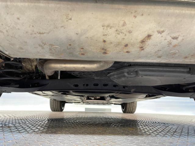 Ｔ－ロック ＴＤＩ　Ｒライン　レーダークルーズコントロール　バックカメラ　ブラインドスポットアシスト　アップルカープレイ　デジタルコックピッドプロ　ＬＥＤヘッドライト　オートハイビーム　パワーバックドア　スマートキー　純正ナビ（21枚目）