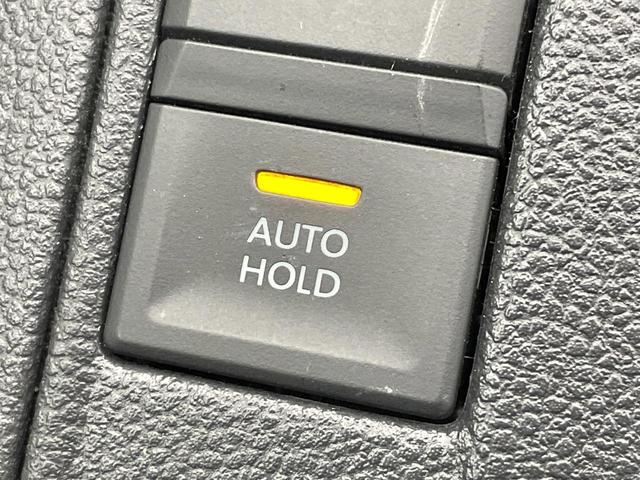 Ｔ－ロック ＴＤＩ　Ｒライン　レーダークルーズコントロール　バックカメラ　ブラインドスポットアシスト　アップルカープレイ　デジタルコックピッドプロ　ＬＥＤヘッドライト　オートハイビーム　パワーバックドア　スマートキー　純正ナビ（47枚目）