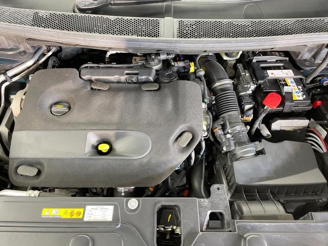 ３００８ ＧＴ　ブルーＨＤｉ　パノラミックサンルーフ　レーダークルーズコントロール　バックカメラ　ブラインドスポットアシスト　前席シートヒーター　運転席メモリー付パワーシート　パワーバックドア　ＬＥＤヘッドライト　禁煙車　ＥＴＣ（20枚目）