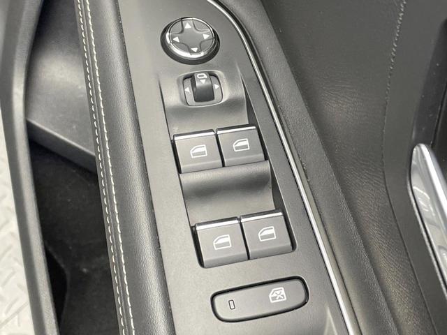３００８ ＧＴ　ブルーＨＤｉ　パノラミックサンルーフ　レーダークルーズコントロール　バックカメラ　ブラインドスポットアシスト　前席シートヒーター　運転席メモリー付パワーシート　パワーバックドア　ＬＥＤヘッドライト　禁煙車　ＥＴＣ（44枚目）