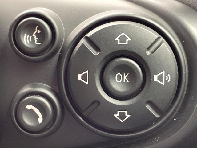 ＭＩＮＩ ジョンクーパーワークスＧＰインスパイアードエデション　特別仕様車　３ドア　専用ボディ色レーシンググレー　デジタルメーター　ヘッドアップディスプレイ　純正１８インチＡＷ　カメラ・パーキングアシストパッケージ　クルコン　ＬＥＤヘッドランプ　ＥＴＣ　禁煙車（54枚目）