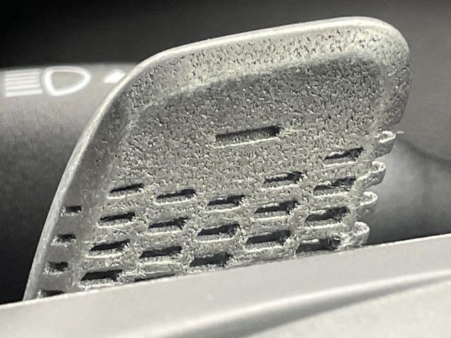 ＭＩＮＩ ジョンクーパーワークスＧＰインスパイアードエデション　特別仕様車　３ドア　専用ボディ色レーシンググレー　デジタルメーター　ヘッドアップディスプレイ　純正１８インチＡＷ　カメラ・パーキングアシストパッケージ　クルコン　ＬＥＤヘッドランプ　ＥＴＣ　禁煙車（55枚目）