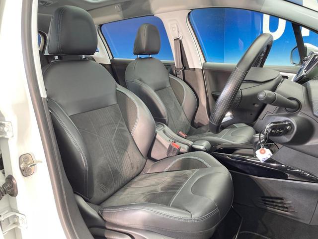 ２００８ クロスシティ　後期型　パノラミックガラスルーフ　ＡｐｐｌｅＣａｒＰｌａｙ　アクティブセーフティブレーキ　シートヒーター　クルコン　バックカメラ　クリアランスソナー　ハーフレザー　Ｂｌｕｅｔｏｏｔｈ　ＥＴＣ　禁煙車（9枚目）