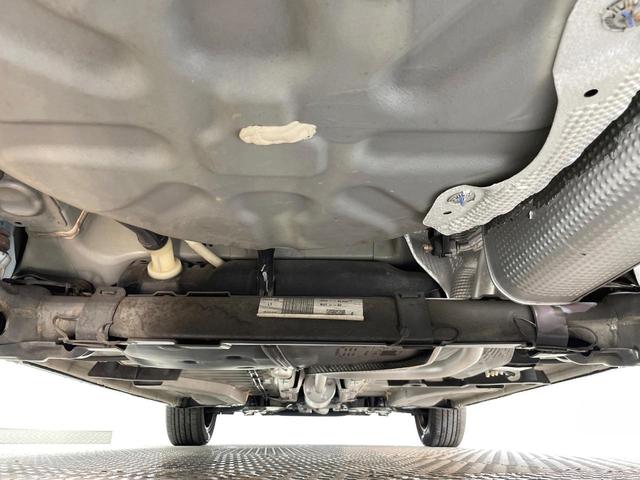 ２００８ クロスシティ　後期型　パノラミックガラスルーフ　ＡｐｐｌｅＣａｒＰｌａｙ　アクティブセーフティブレーキ　シートヒーター　クルコン　バックカメラ　クリアランスソナー　ハーフレザー　Ｂｌｕｅｔｏｏｔｈ　ＥＴＣ　禁煙車（19枚目）