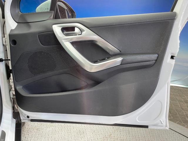 ２００８ クロスシティ　後期型　パノラミックガラスルーフ　ＡｐｐｌｅＣａｒＰｌａｙ　アクティブセーフティブレーキ　シートヒーター　クルコン　バックカメラ　クリアランスソナー　ハーフレザー　Ｂｌｕｅｔｏｏｔｈ　ＥＴＣ　禁煙車（29枚目）