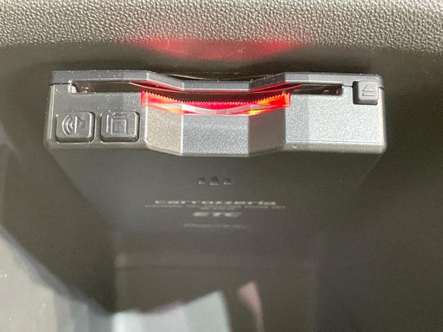 ２００８ クロスシティ　後期型　パノラミックガラスルーフ　ＡｐｐｌｅＣａｒＰｌａｙ　アクティブセーフティブレーキ　シートヒーター　クルコン　バックカメラ　クリアランスソナー　ハーフレザー　Ｂｌｕｅｔｏｏｔｈ　ＥＴＣ　禁煙車（49枚目）