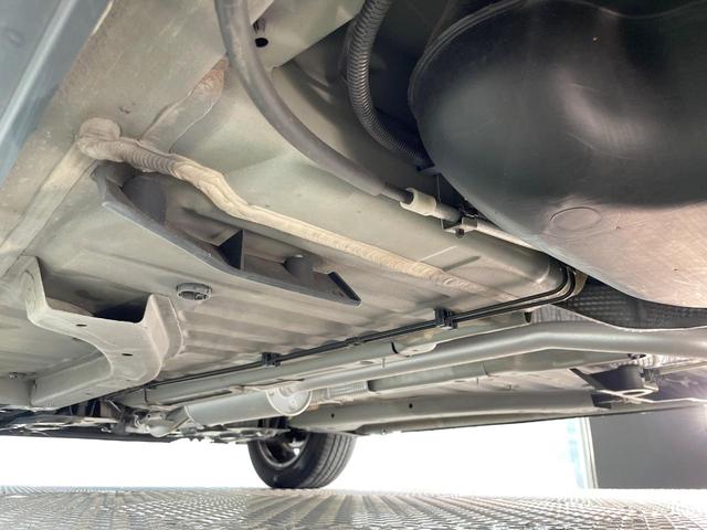 ２００８ クロスシティ　後期型　パノラミックガラスルーフ　ＡｐｐｌｅＣａｒＰｌａｙ　アクティブセーフティブレーキ　シートヒーター　クルコン　バックカメラ　クリアランスソナー　ハーフレザー　Ｂｌｕｅｔｏｏｔｈ　ＥＴＣ　禁煙車（52枚目）