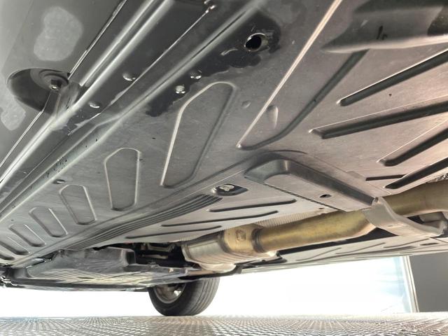 ＧＬＣ ＧＬＣ２２０ｄ　４マチックスポーツ　レーダークルーズコントロール　パノラミックビューモニター　ブラインドスポットアシスト　ヘッドアップディスプレイ　全席シートヒーター　前席メモリー付パワーシート　純正ナビ　ＬＥＤヘッドライト　禁煙車（57枚目）