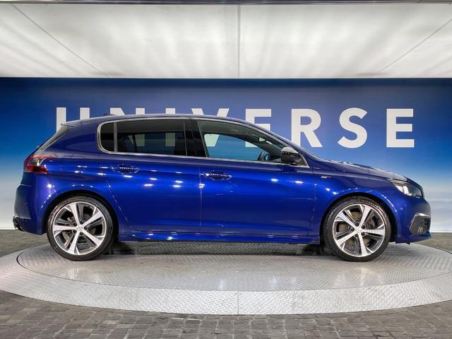 ３０８ ＧＴ　ブルーＨＤｉ　ディーゼル車　レーダークルーズ　ディスプレイオーディオ　ＡｐｐｌｅＣａｒＰｌａｙ　バックカメラ　クリアランスソナー　ＬＥＤヘッドランプ　ブラインドスポット　純正１７インチＡＷ　ＥＴＣ車載器　禁煙車（20枚目）