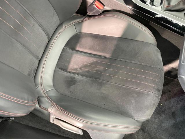 ３０８ ＧＴ　ブルーＨＤｉ　ディーゼル車　レーダークルーズ　ディスプレイオーディオ　ＡｐｐｌｅＣａｒＰｌａｙ　バックカメラ　クリアランスソナー　ＬＥＤヘッドランプ　ブラインドスポット　純正１７インチＡＷ　ＥＴＣ車載器　禁煙車（36枚目）