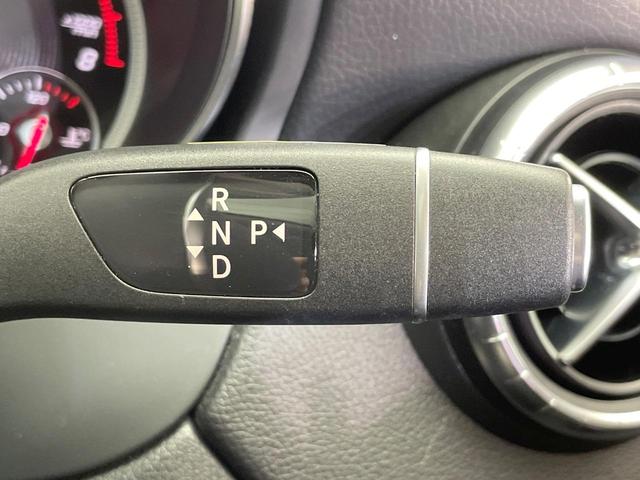 ＣＬＡクラス シューティングブレーク ＣＬＡ１８０　シューティングブレーク　ＡＭＧスタイル　ＡＭＧプレミアムＰＫＧ　レーダーセーフティＰＫＧ　サンルーフ　レーダークルーズコントロール　バックカメラ　前席シートヒーター　ブラインドスポットアシスト　前席パワーシート　ＨＡＲＭＡＮ／ＫＡＲＤＯＮ（13枚目）